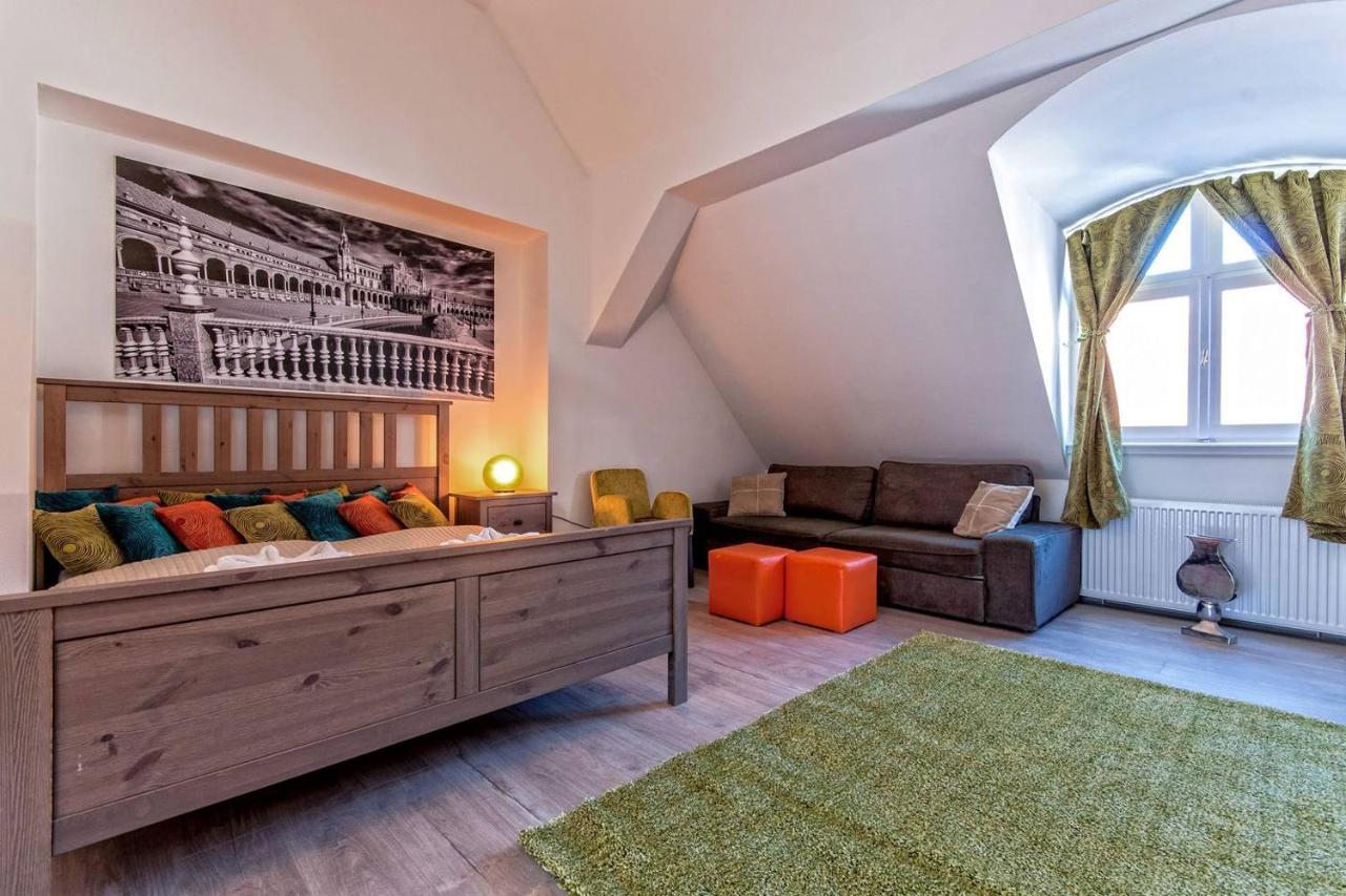 Luxury Paulay Street Apartment Budapest Exterior photo