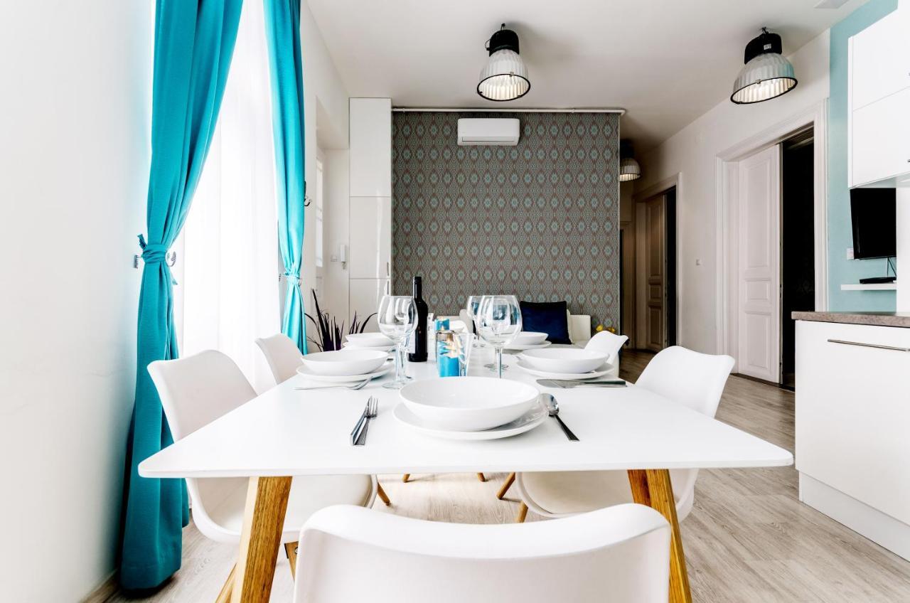 Luxury Paulay Street Apartment Budapest Exterior photo