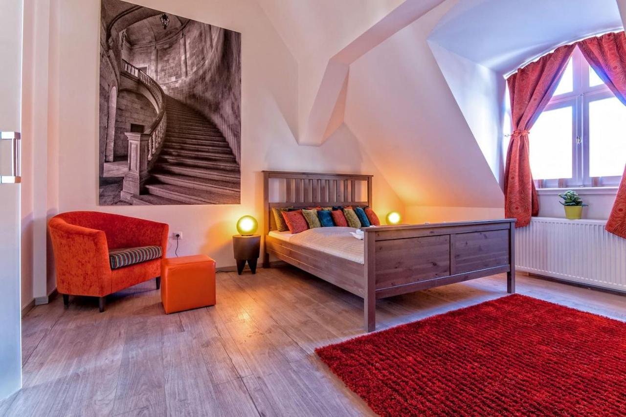 Luxury Paulay Street Apartment Budapest Exterior photo